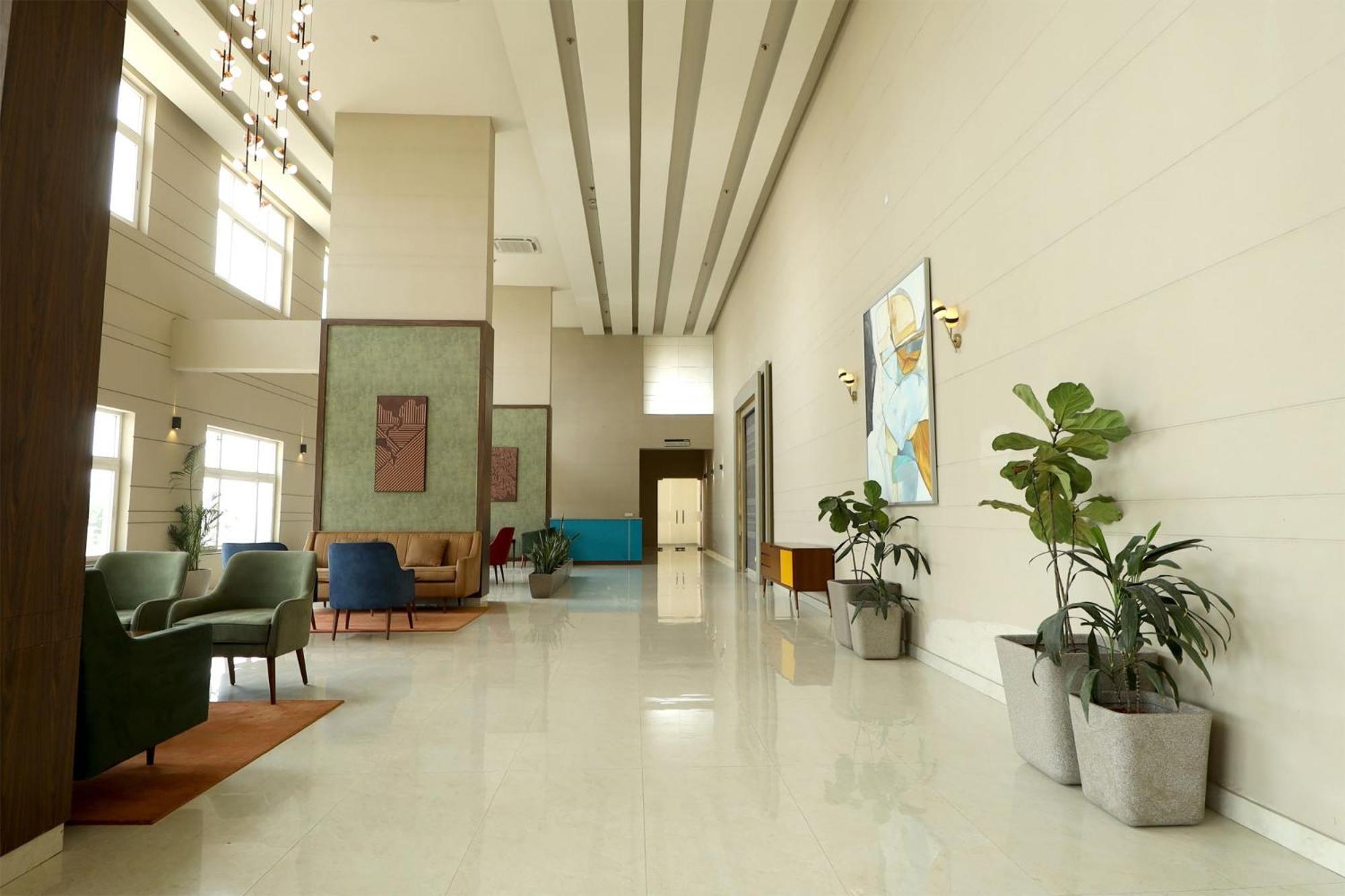 Studio Apartment By La Valentino Near Expo Mart 大诺伊达 外观 照片